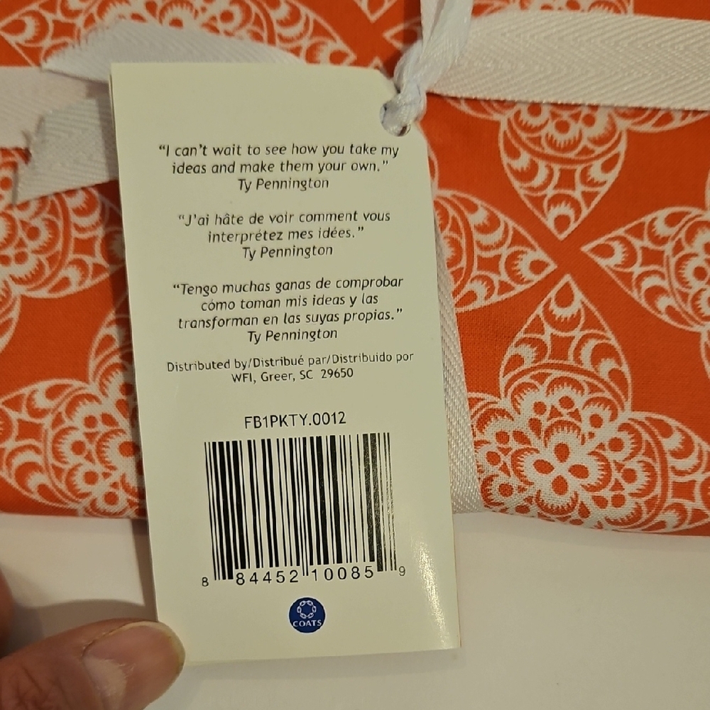 Salmon Pink & White Patterned 100% Cotton Fabric Ty Pennington 1 Yard NEW - Picture 4 of 5